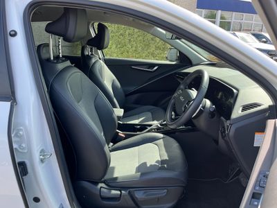 2023 Kia Niro