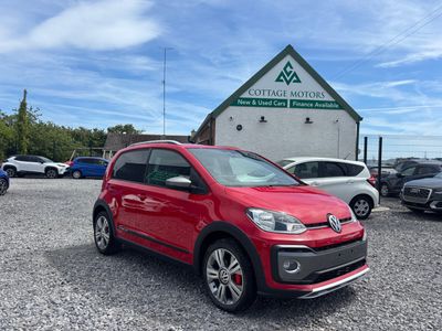 2017 Volkswagen up!