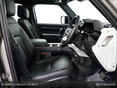2025 Land Rover Defender