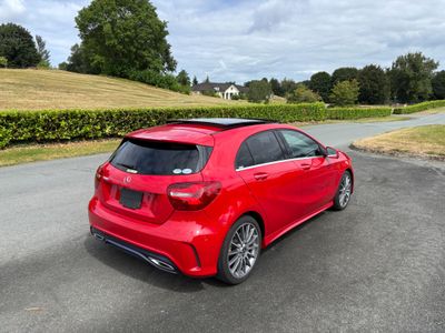 2017 Mercedes-Benz A 180