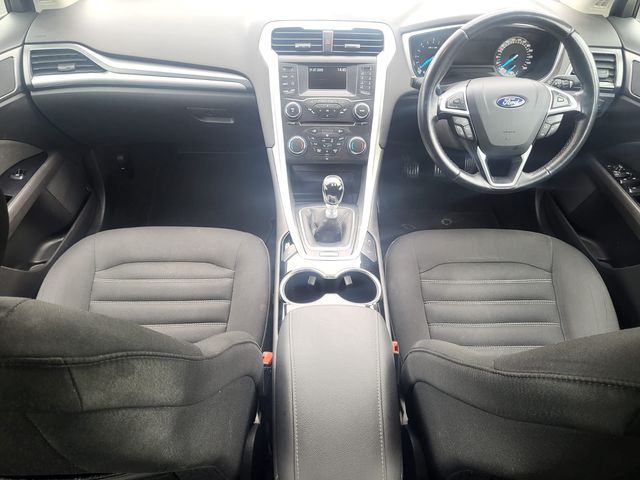2015 Ford Mondeo