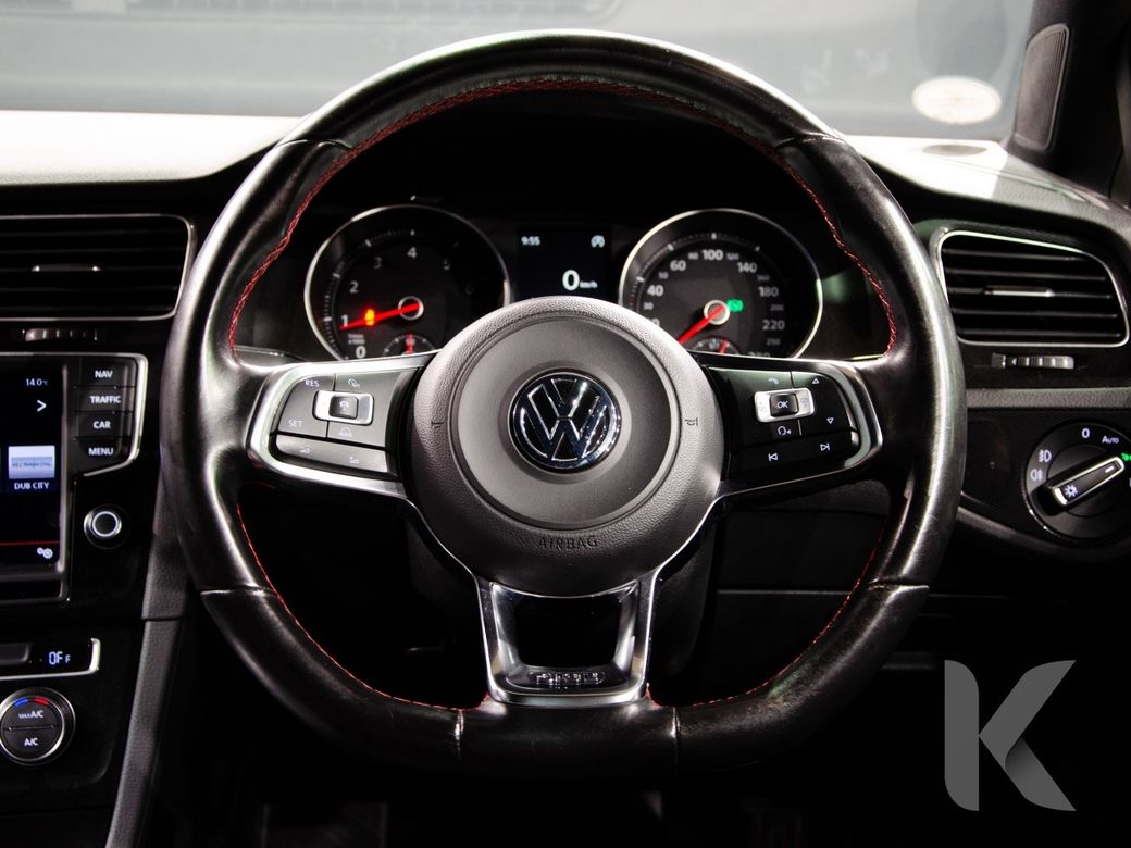 2016 Volkswagen Golf