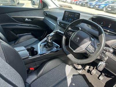 2020 Peugeot 5008