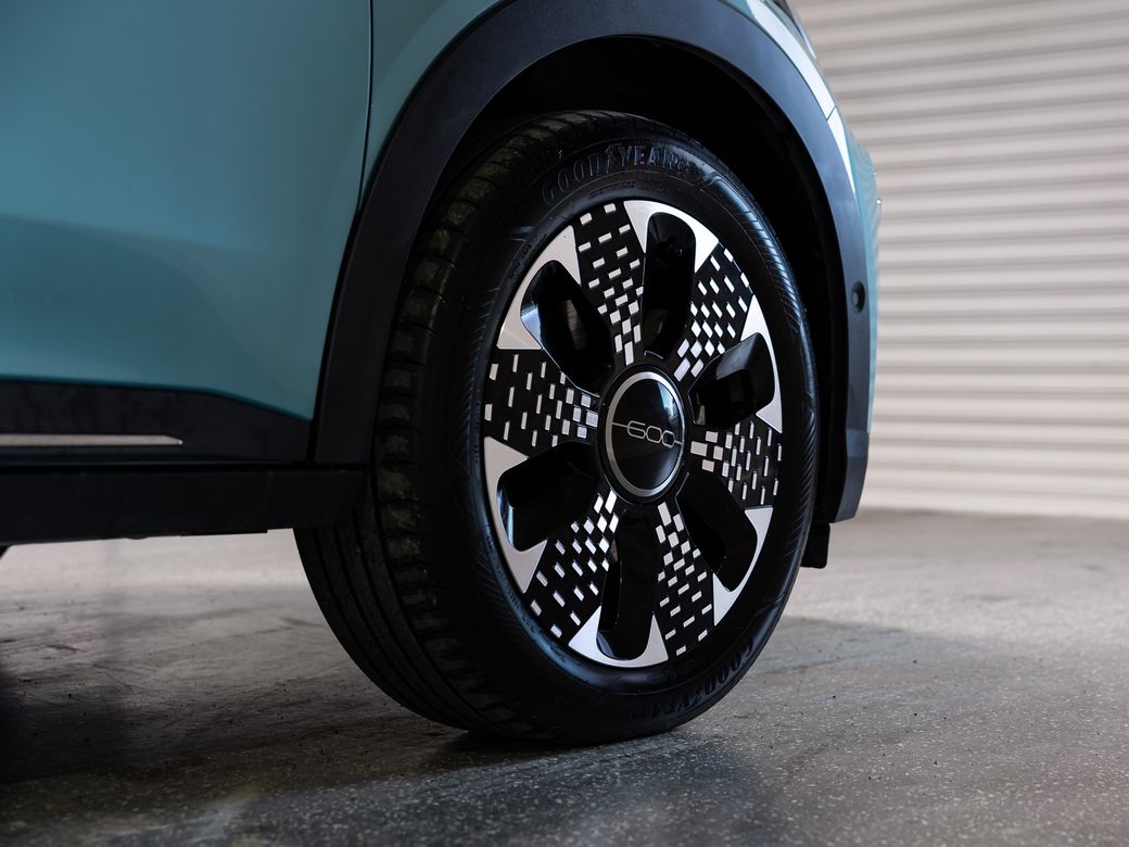 2025 Fiat 600