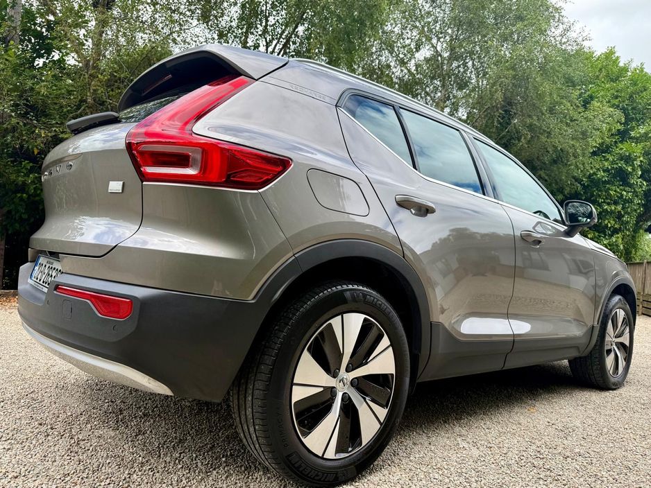 2021 Volvo XC40
