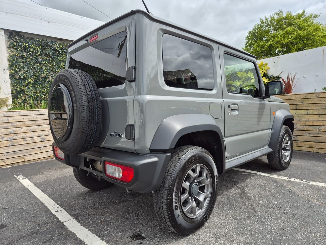 2023 Suzuki Jimny