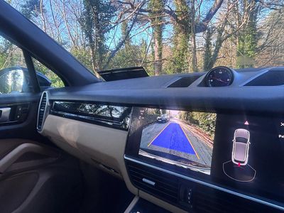 2023 Porsche Cayenne