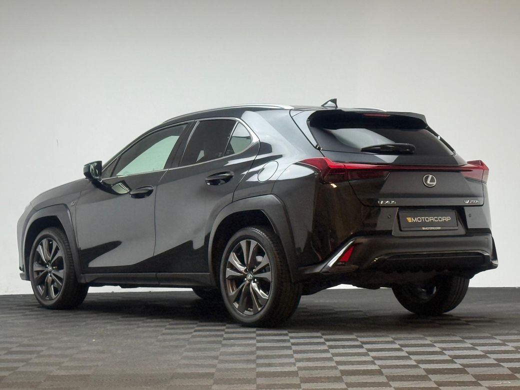 2023 Lexus UX 250H