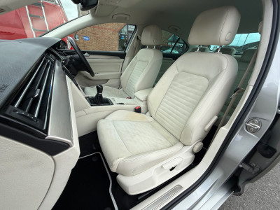 2015 Volkswagen Passat