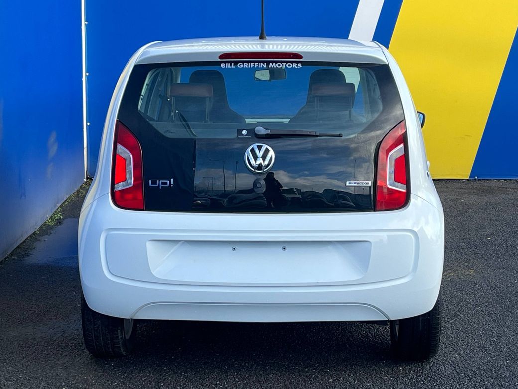 2016 Volkswagen up!