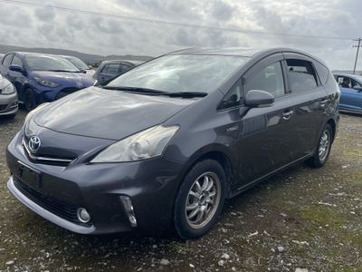 2014 Toyota Prius Alpha