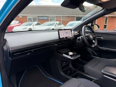 2023 MG MG4