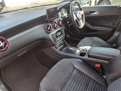2013 Mercedes-Benz A 180