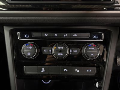 2017 Volkswagen Touran