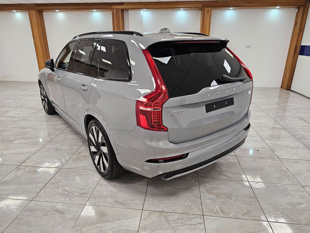 2024 Volvo XC90