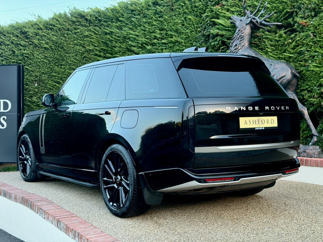 2025 Land Rover Range Rover