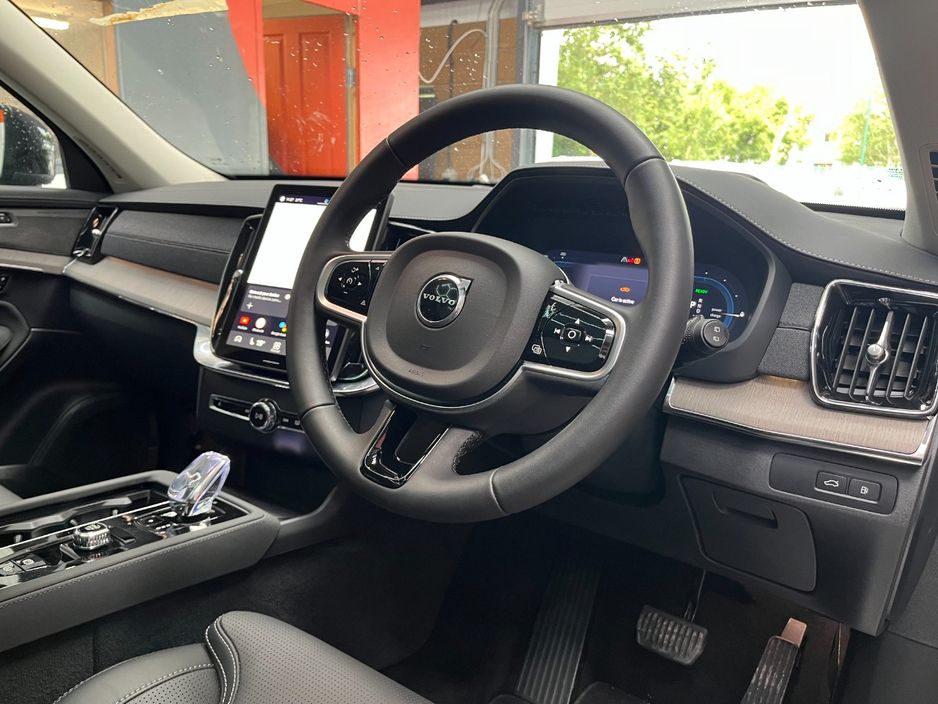 2025 Volvo XC90