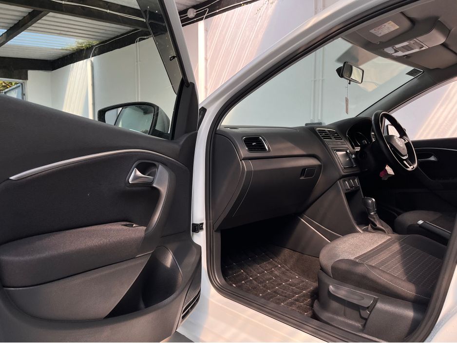 2016 Volkswagen Polo