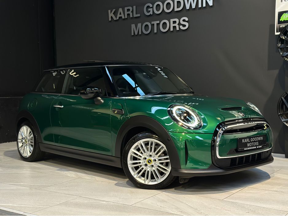 2024 Mini Hatch