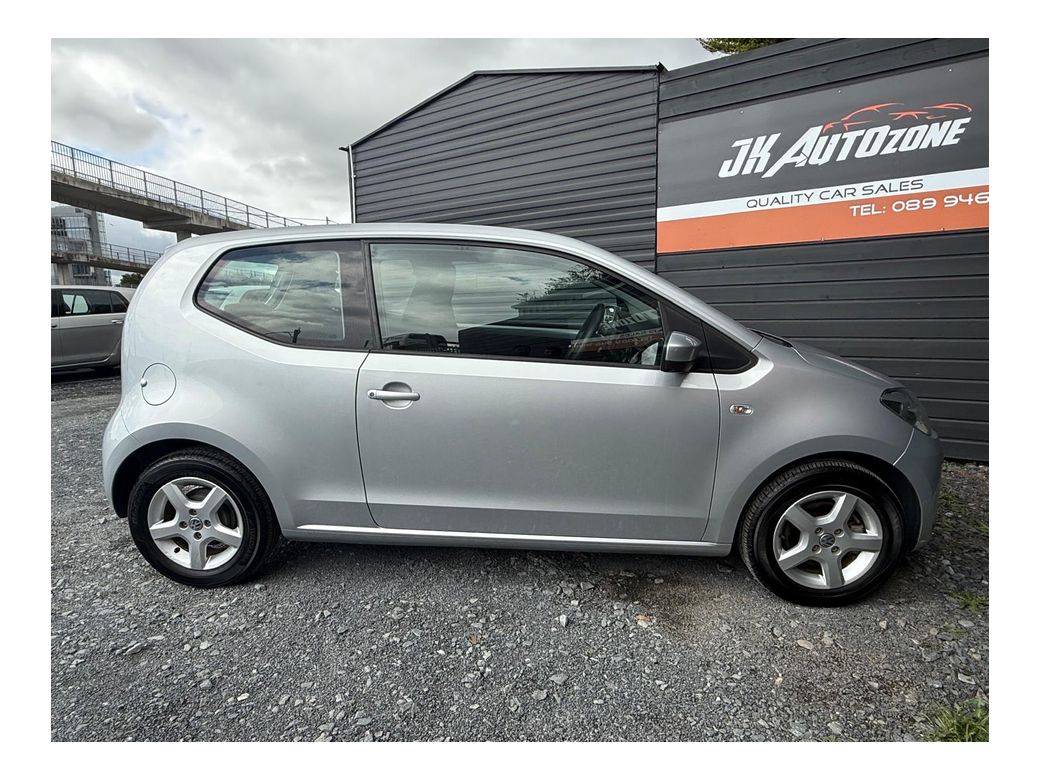 2015 Volkswagen up!
