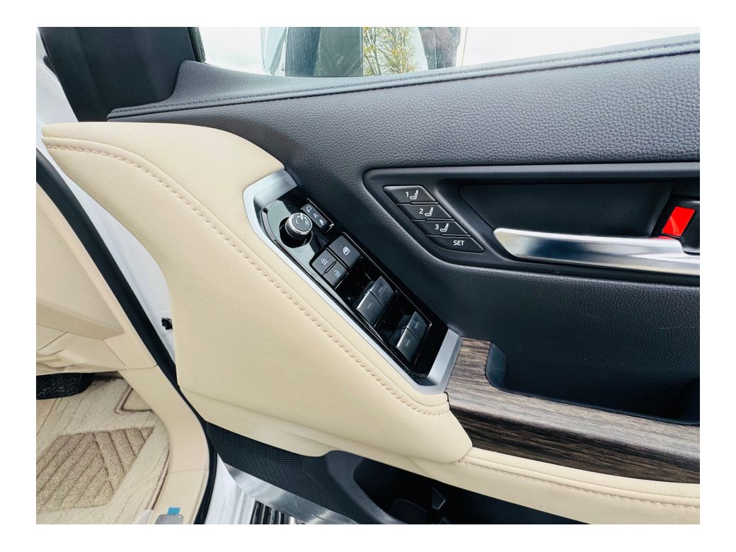 2025 Toyota Landcruiser