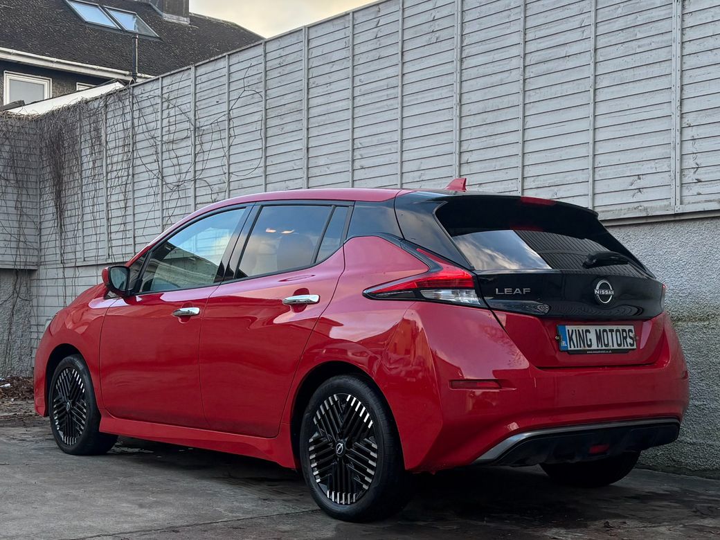2023 Nissan Leaf