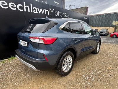 2022 Ford Kuga