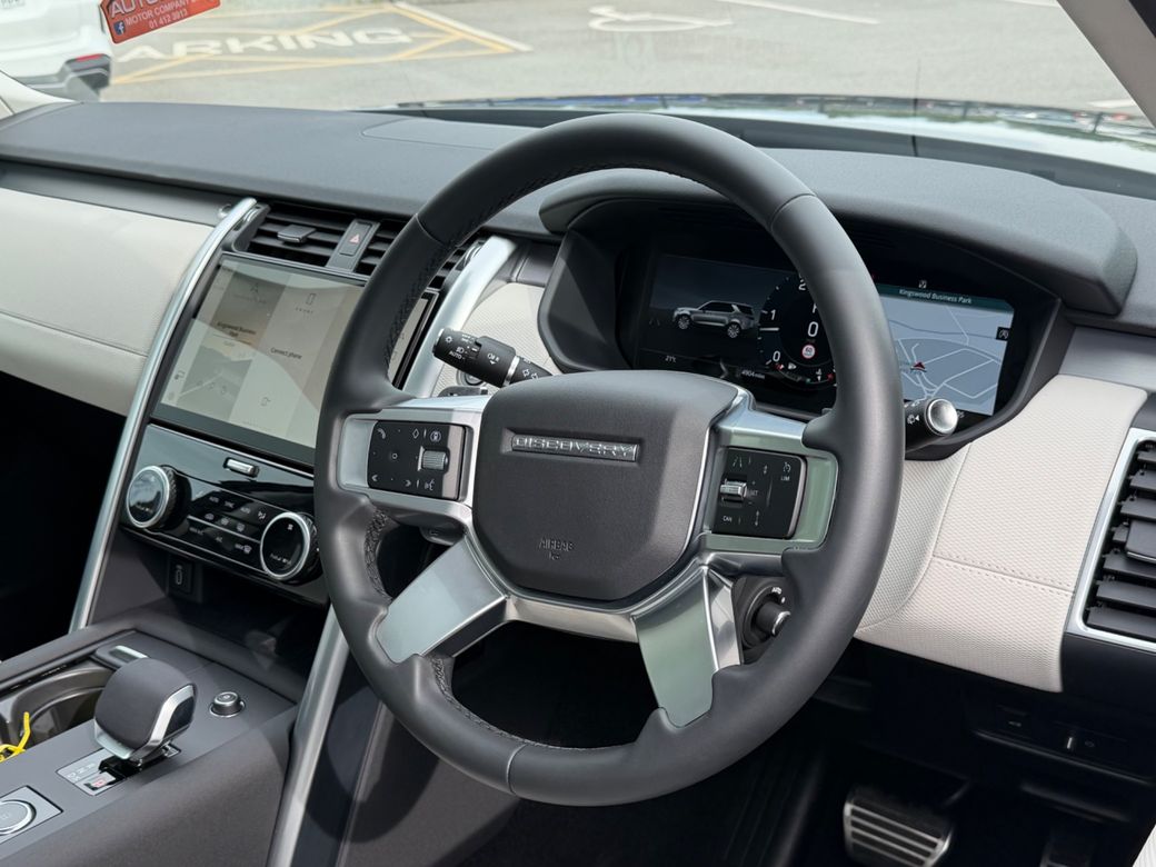 2025 Land Rover Discovery