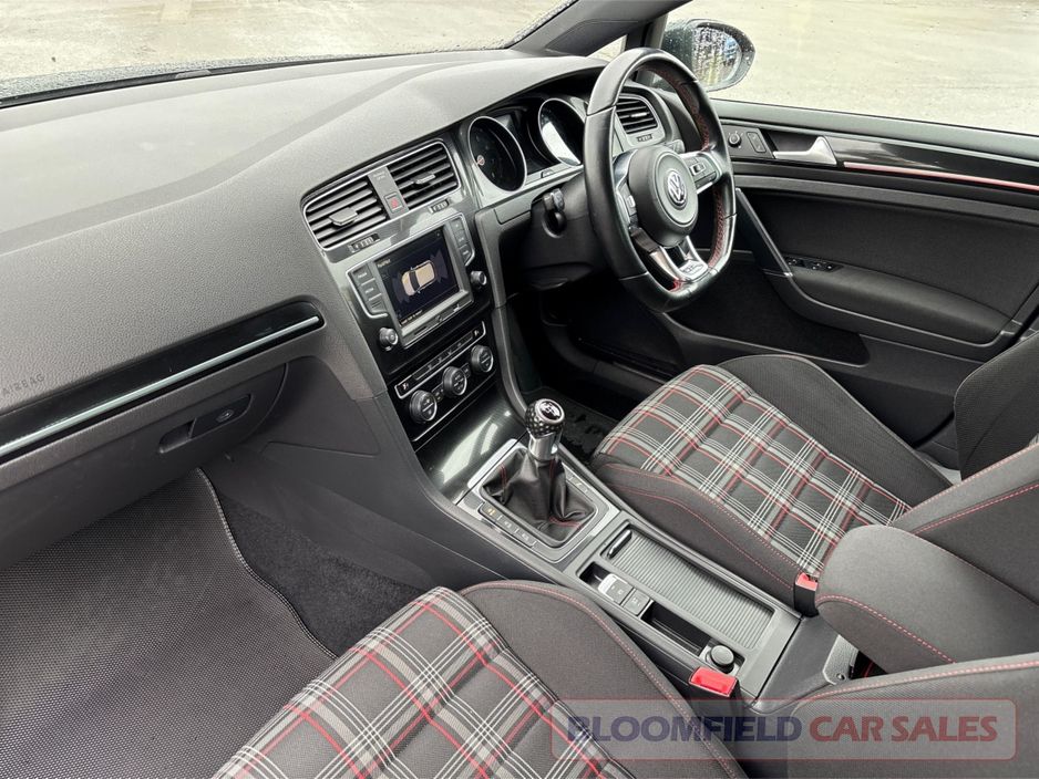 2013 Volkswagen Golf