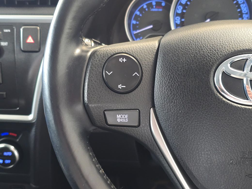 2014 Toyota Auris