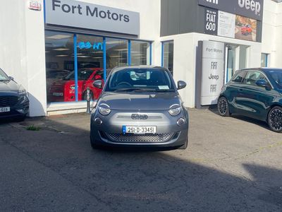 2025 Fiat 500e