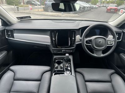 2026 Volvo V90