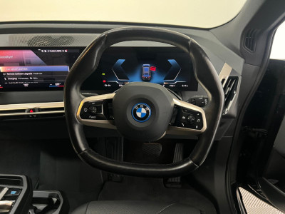2023 BMW iX