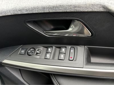 2024 Peugeot 3008