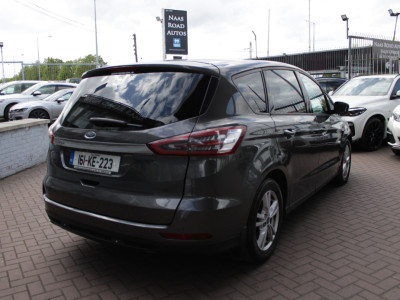 2016 Ford S-Max