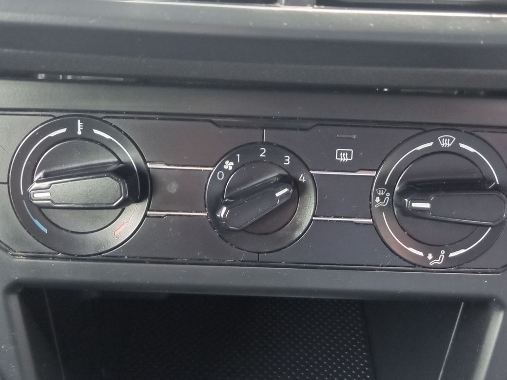 2018 Volkswagen Polo