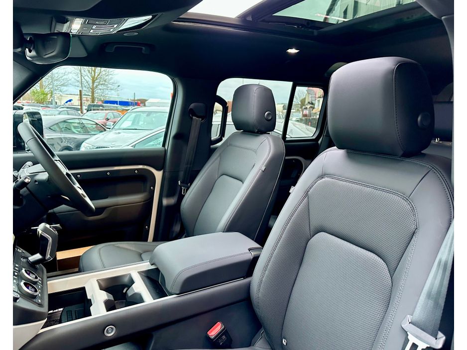 2026 Land Rover Defender