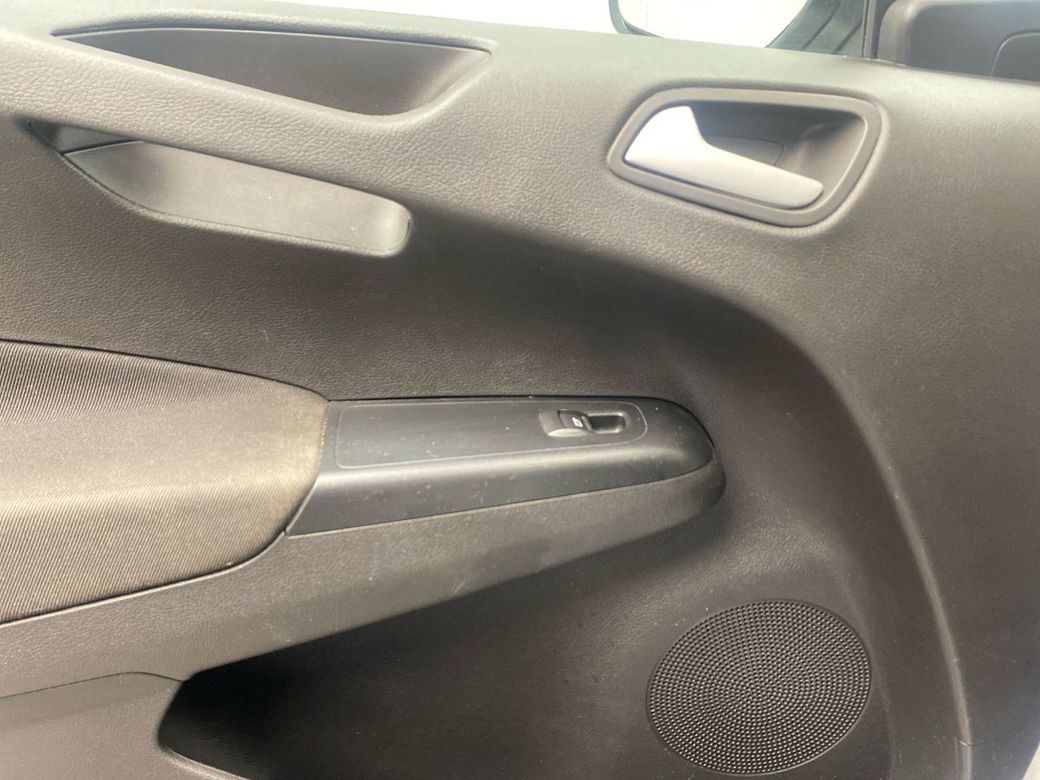 2023 Ford Transit Courier