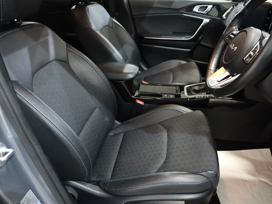 2023 Kia XCeed