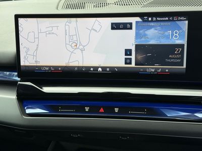 2025 BMW i5