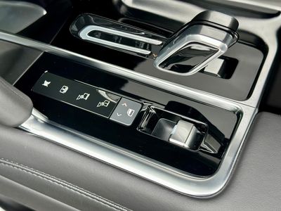 2026 Land Rover Range Rover