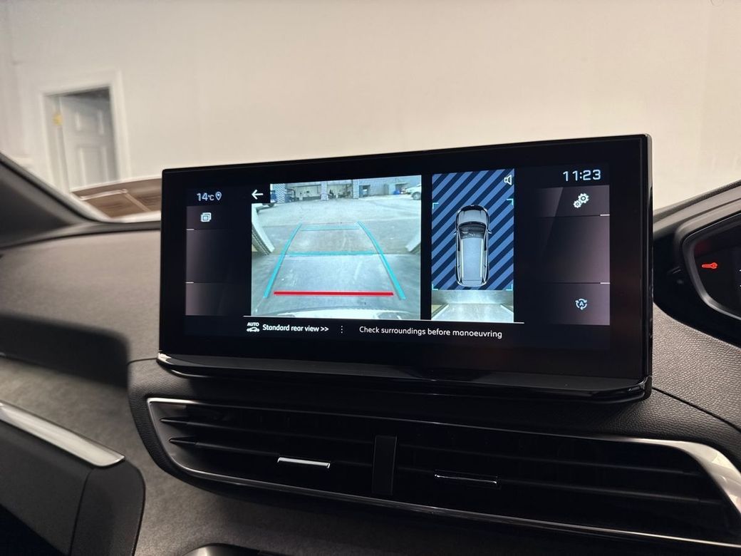2024 Peugeot 5008