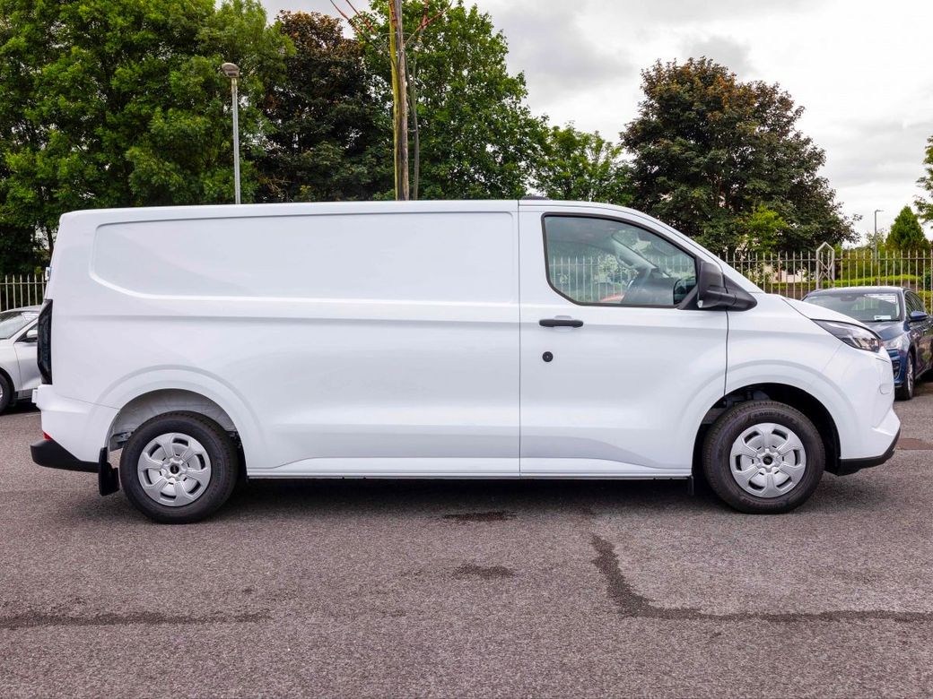 2026 Ford Transit Custom