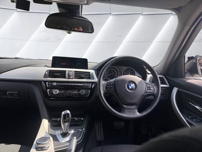 2017 BMW 320