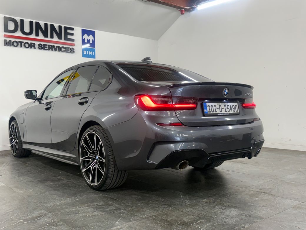 2020 BMW 330