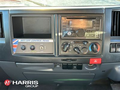 2022 White Isuzu NNR