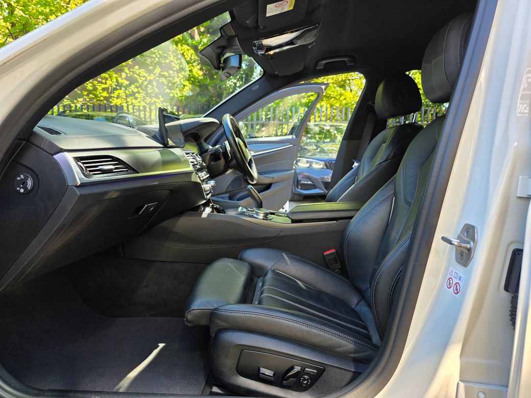2021 BMW 5 Series