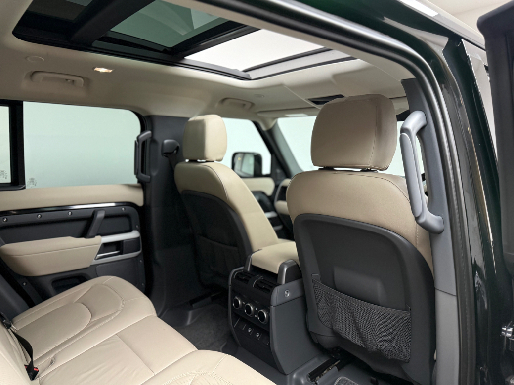 2022 Land Rover Defender 110