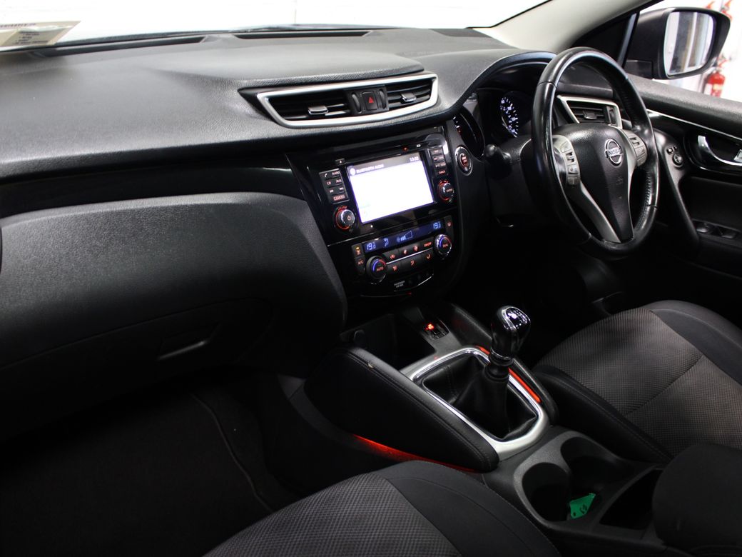 2014 Nissan Qashqai