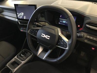 2025 Dacia Duster